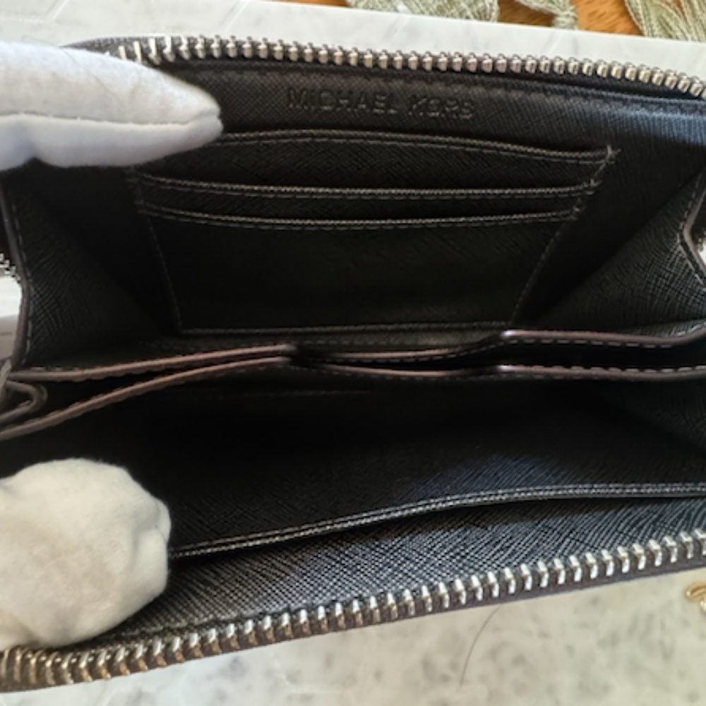 Michael Kors Wristlet Wallet - Picture 5 of 6